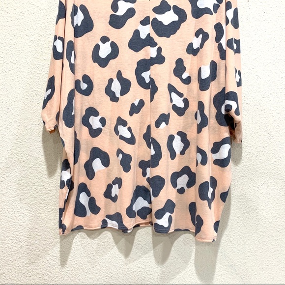 Plus Size Peach Animal Prints Tops (NWT) - Picture 7 of 8